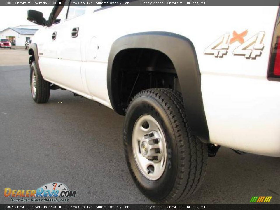 2006 Chevrolet Silverado 2500HD LS Crew Cab 4x4 Summit White / Tan Photo #7