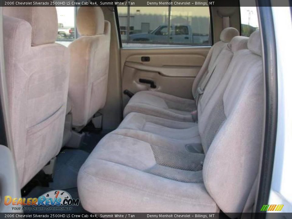 2006 Chevrolet Silverado 2500HD LS Crew Cab 4x4 Summit White / Tan Photo #8