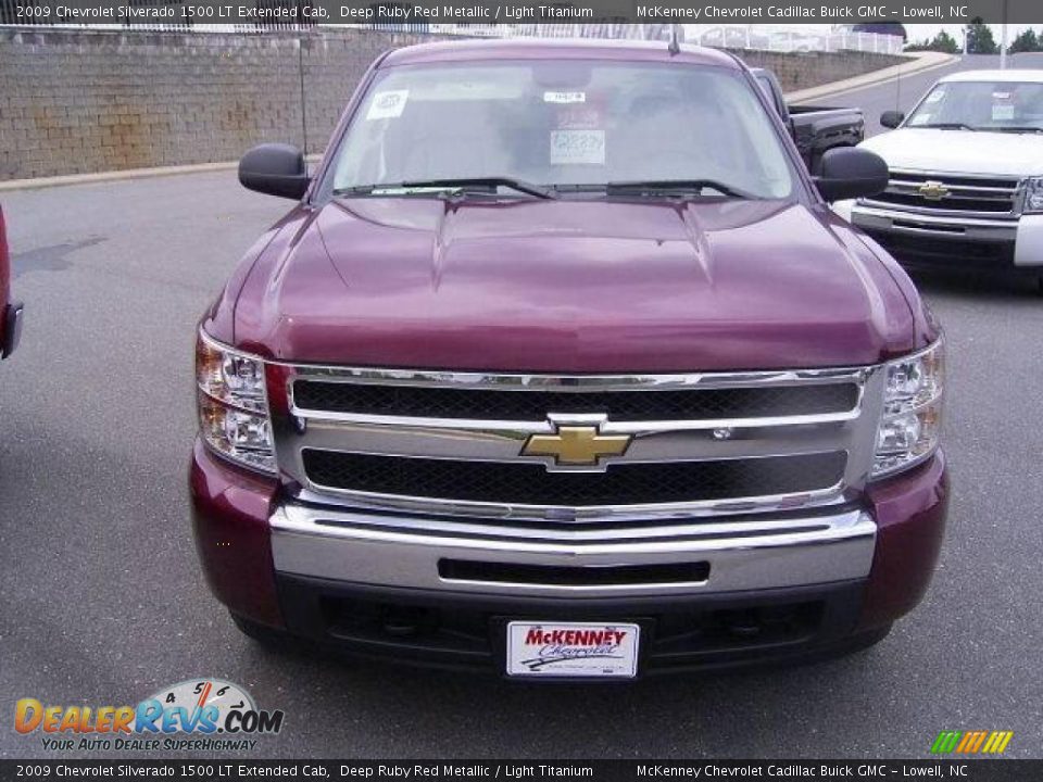 2009 Chevrolet Silverado 1500 LT Extended Cab Deep Ruby Red Metallic / Light Titanium Photo #7