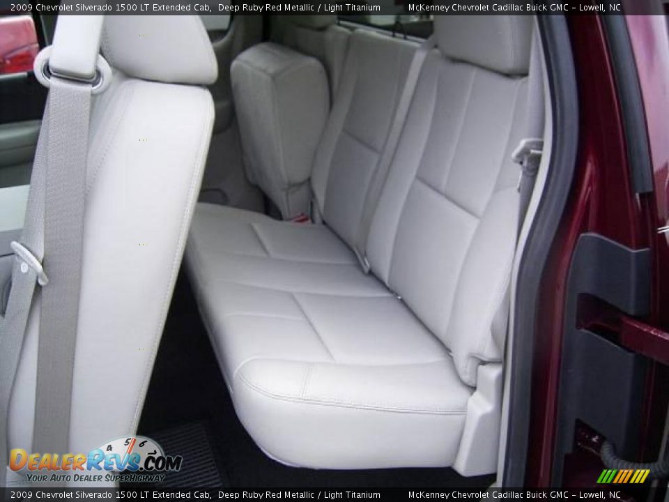 2009 Chevrolet Silverado 1500 LT Extended Cab Deep Ruby Red Metallic / Light Titanium Photo #10