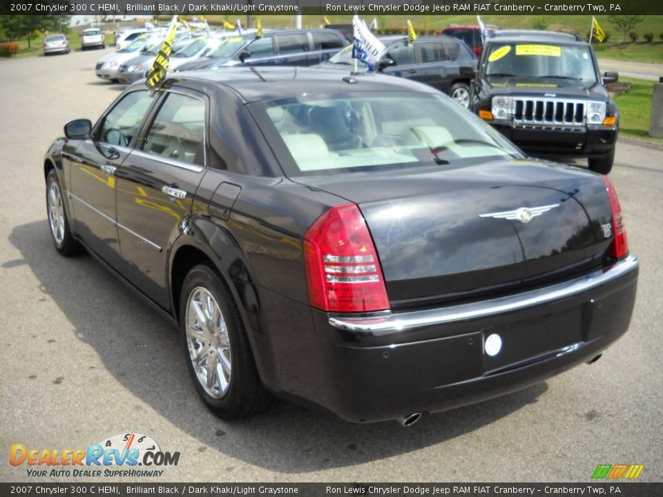 2007 Chrysler 300 C HEMI Brilliant Black / Dark Khaki/Light Graystone Photo #4