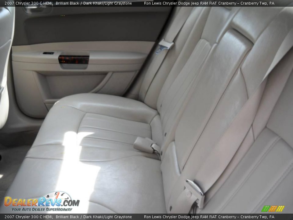 2007 Chrysler 300 C HEMI Brilliant Black / Dark Khaki/Light Graystone Photo #12