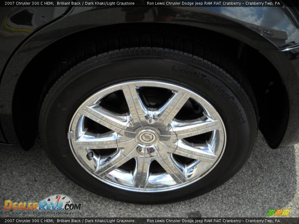 2007 Chrysler 300 C HEMI Brilliant Black / Dark Khaki/Light Graystone Photo #13