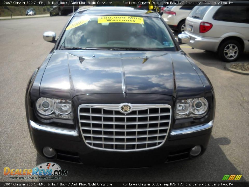 2007 Chrysler 300 C HEMI Brilliant Black / Dark Khaki/Light Graystone Photo #19