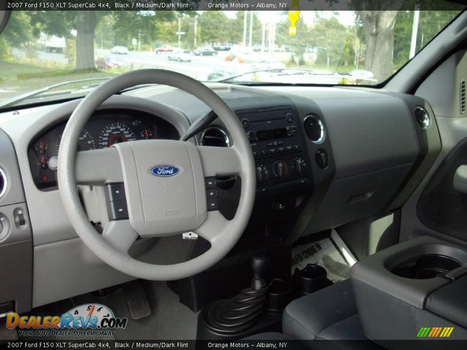 2007 Ford F150 XLT SuperCab 4x4 Black / Medium/Dark Flint Photo #10
