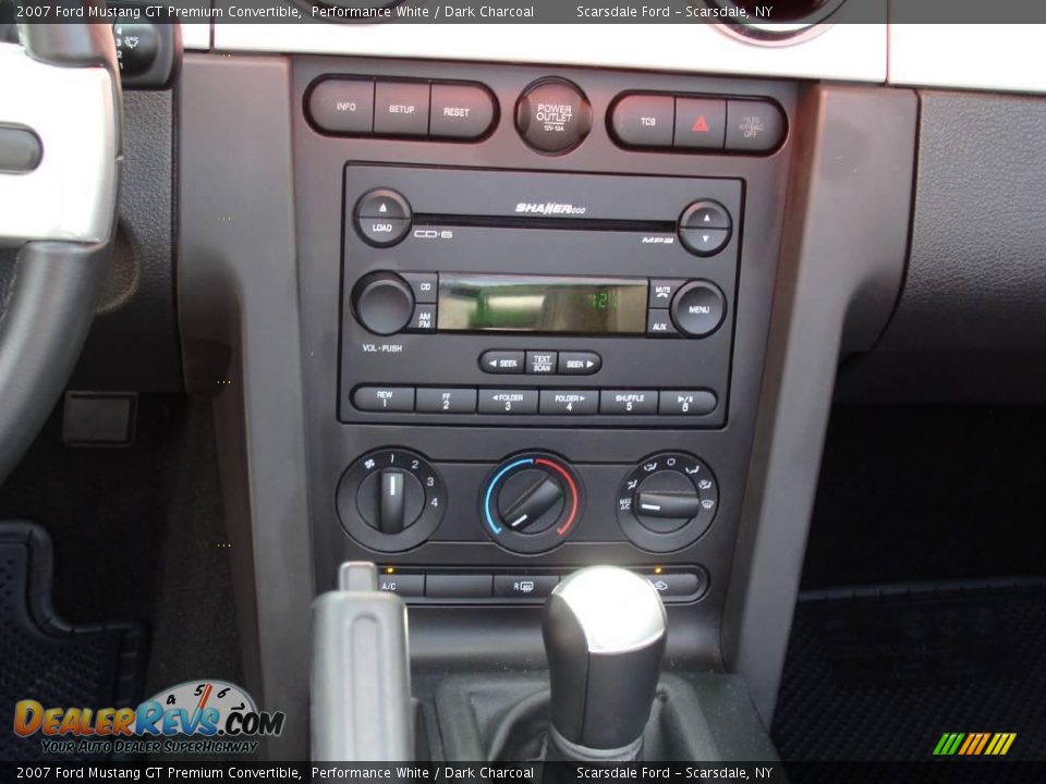 2007 Ford Mustang GT Premium Convertible Performance White / Dark Charcoal Photo #18