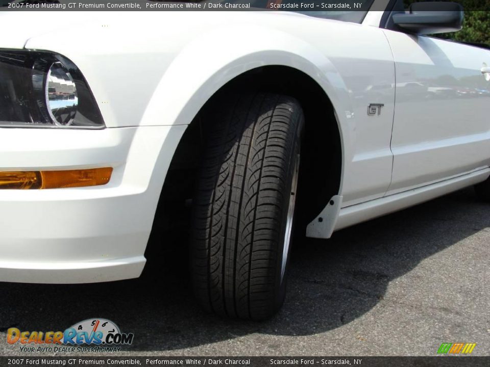 2007 Ford Mustang GT Premium Convertible Performance White / Dark Charcoal Photo #23