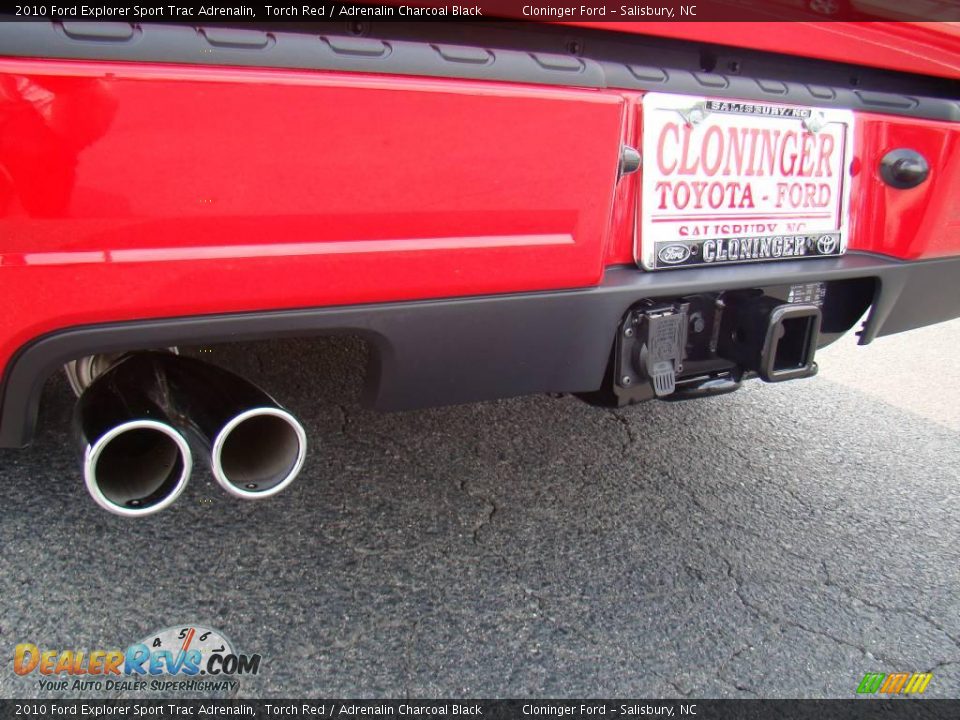 2010 Ford Explorer Sport Trac Adrenalin Torch Red / Adrenalin Charcoal Black Photo #19