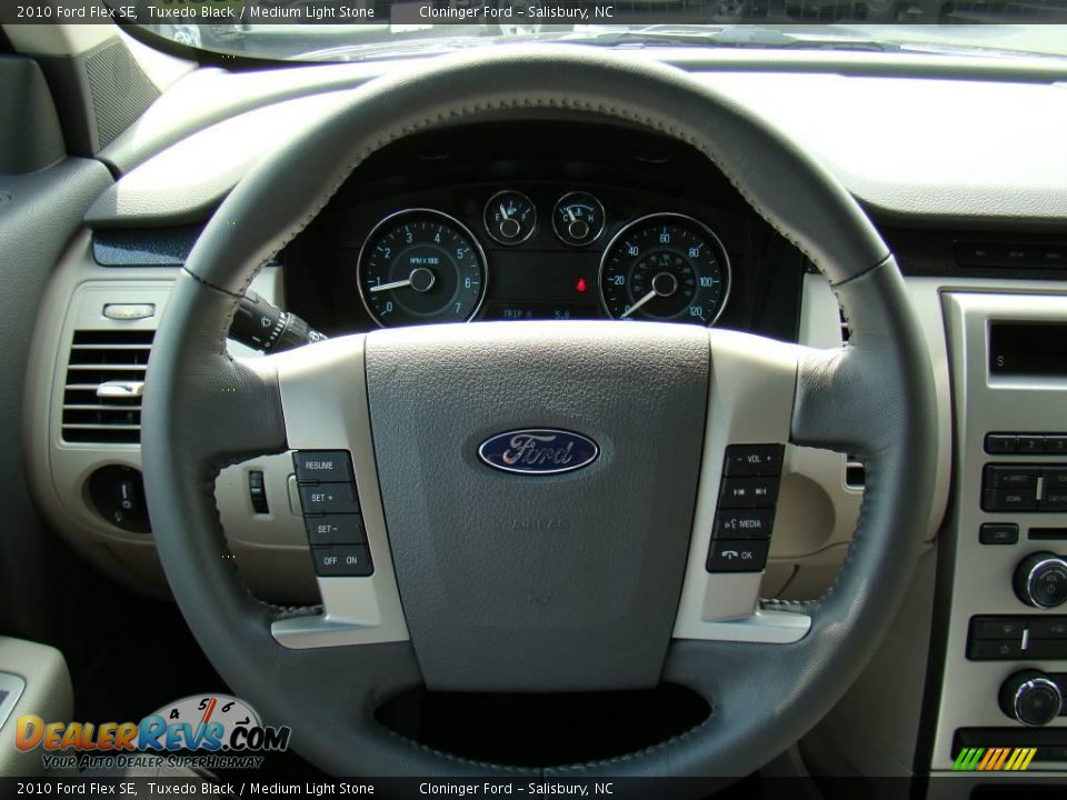 2010 Ford Flex SE Tuxedo Black / Medium Light Stone Photo #21