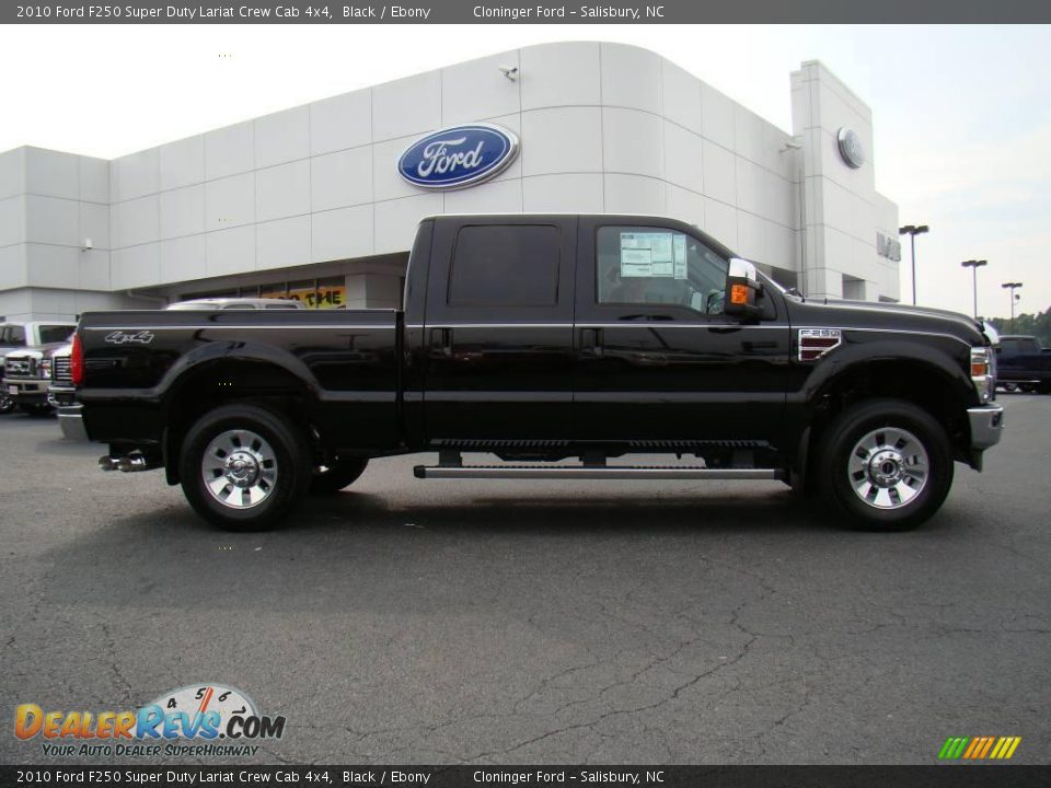 2010 Ford F250 Super Duty Lariat Crew Cab 4x4 Black / Ebony Photo #2