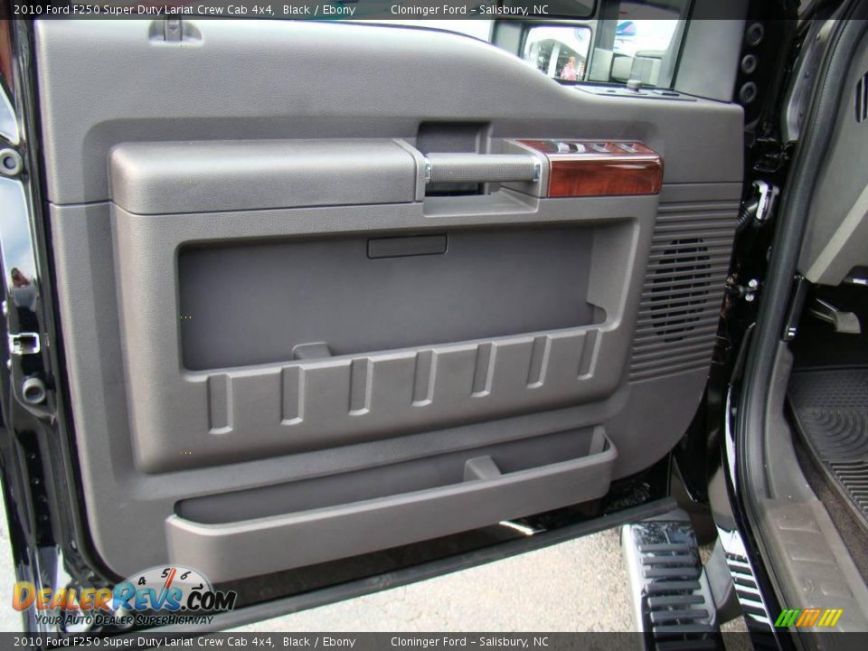 2010 Ford F250 Super Duty Lariat Crew Cab 4x4 Black / Ebony Photo #19