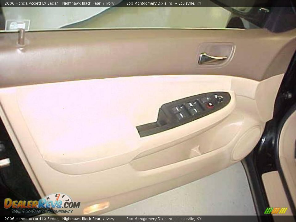 2006 Honda Accord LX Sedan Nighthawk Black Pearl / Ivory Photo #14