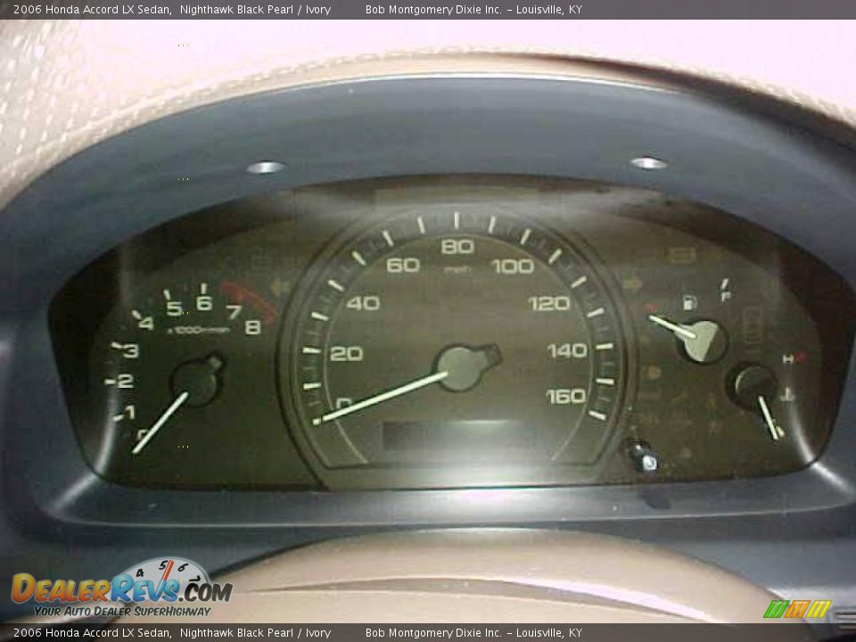 2006 Honda Accord LX Sedan Nighthawk Black Pearl / Ivory Photo #16