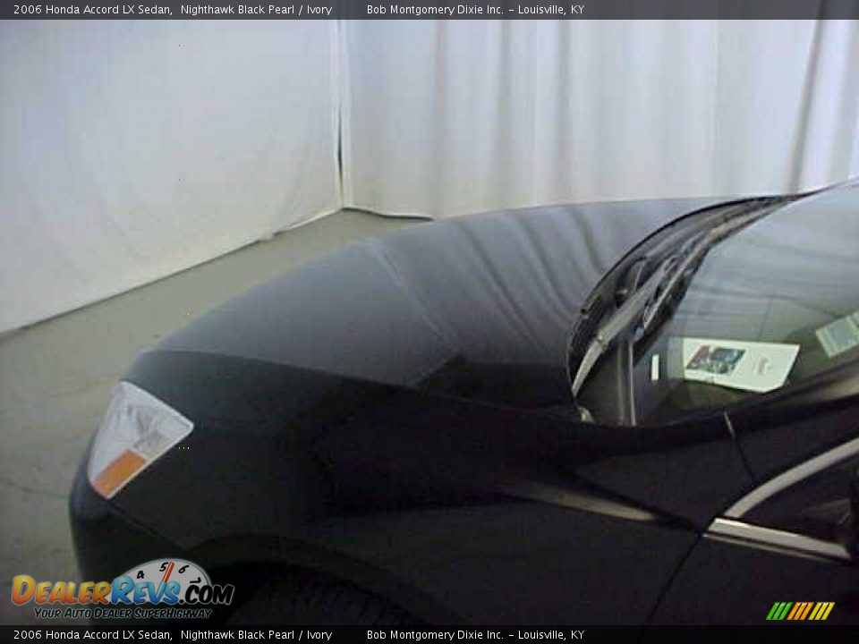 2006 Honda Accord LX Sedan Nighthawk Black Pearl / Ivory Photo #30