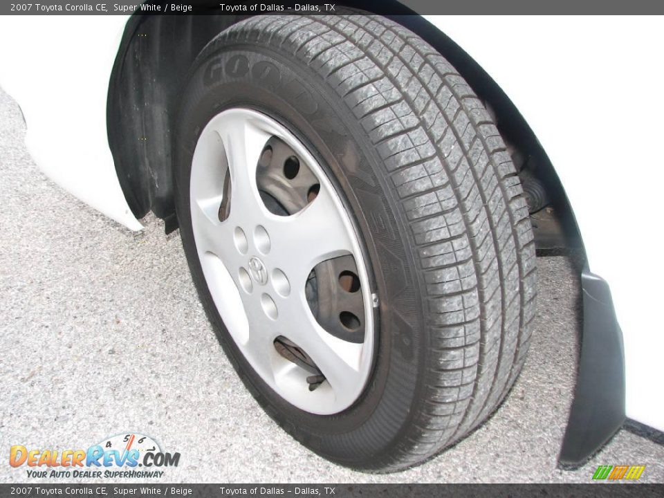 2007 Toyota Corolla CE Super White / Beige Photo #13