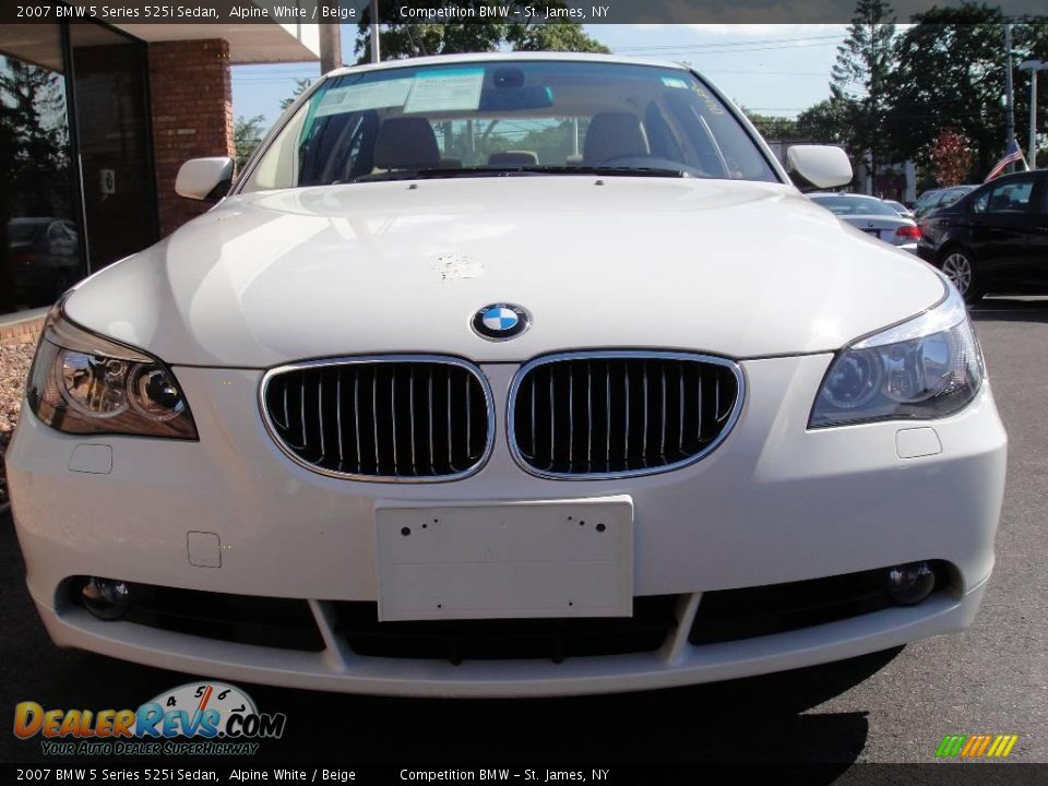 2007 BMW 5 Series 525i Sedan Alpine White / Beige Photo #2