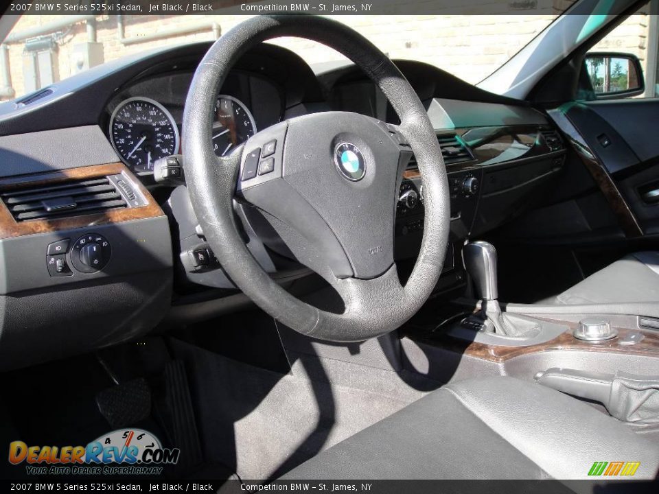2007 BMW 5 Series 525xi Sedan Jet Black / Black Photo #10