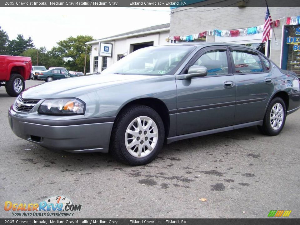 2005 Chevrolet Impala Medium Gray Metallic / Medium Gray Photo #1