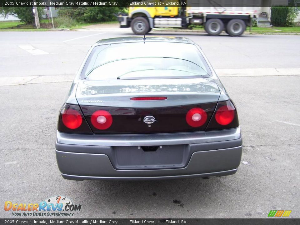 2005 Chevrolet Impala Medium Gray Metallic / Medium Gray Photo #6
