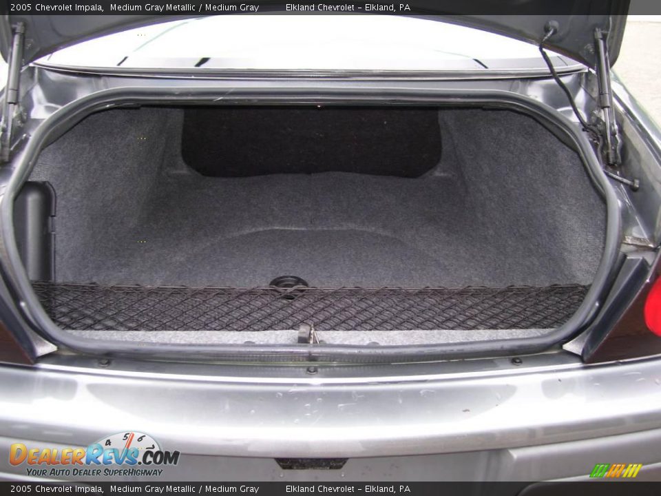 2005 Chevrolet Impala Medium Gray Metallic / Medium Gray Photo #15