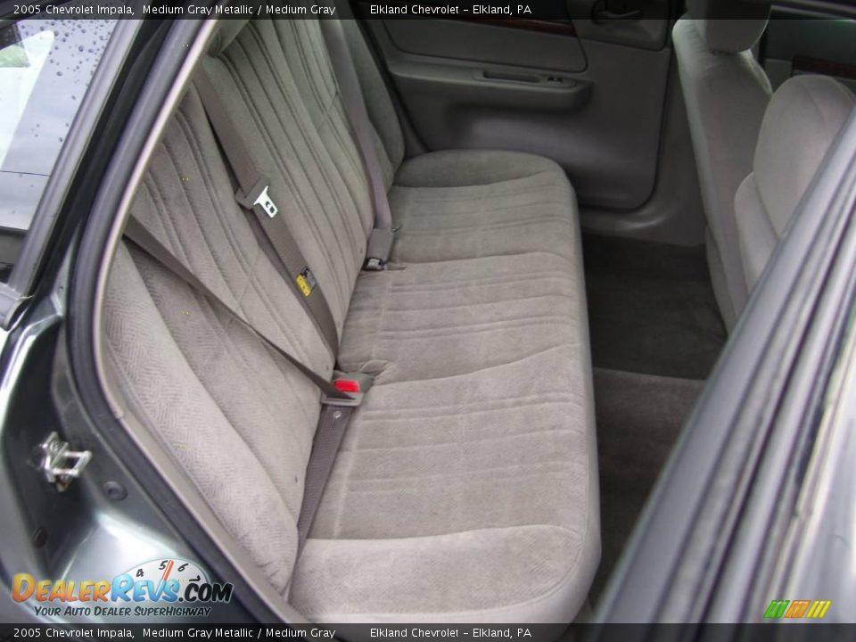 2005 Chevrolet Impala Medium Gray Metallic / Medium Gray Photo #21