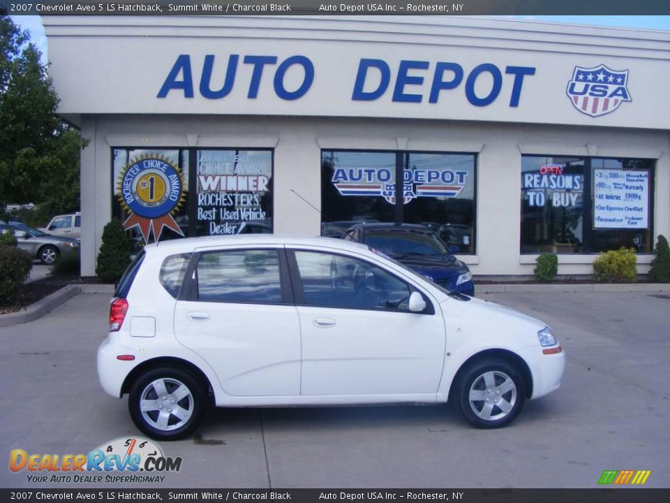 2007 Chevrolet Aveo 5 LS Hatchback Summit White / Charcoal Black Photo #1