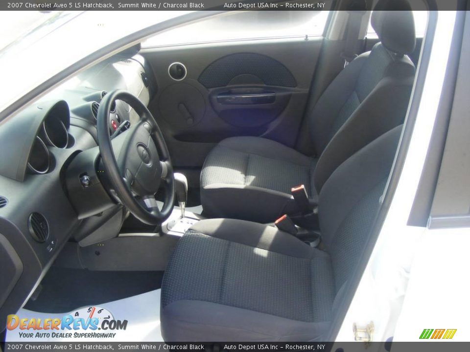 2007 Chevrolet Aveo 5 LS Hatchback Summit White / Charcoal Black Photo #7