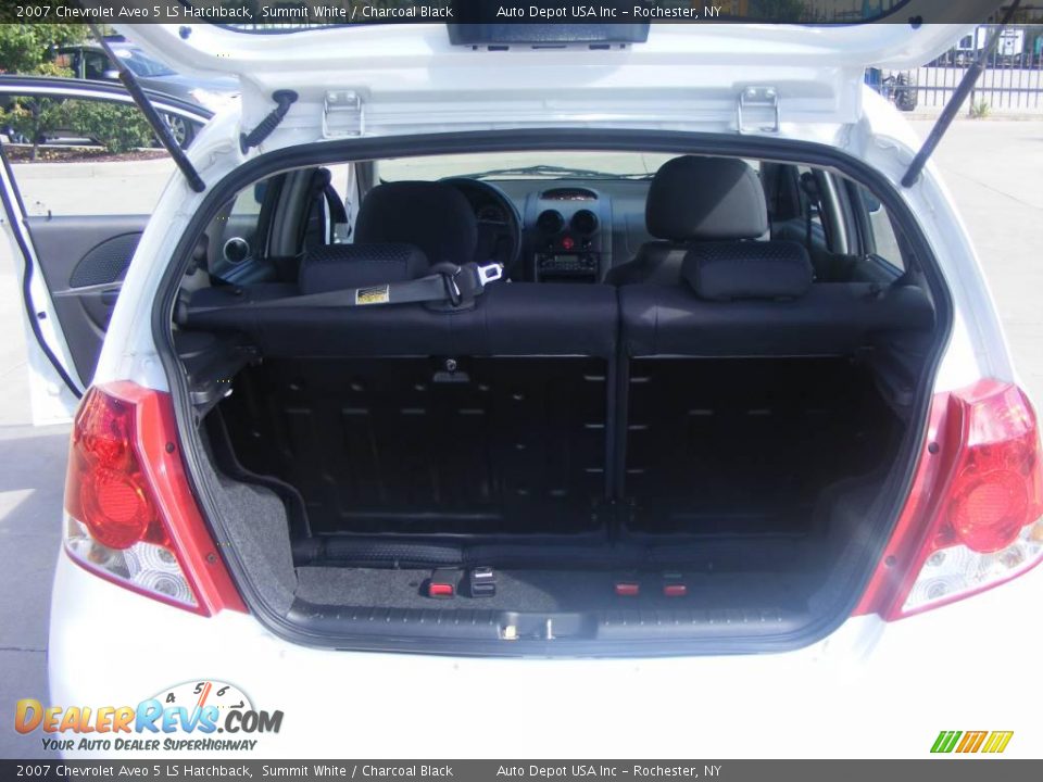 2007 Chevrolet Aveo 5 LS Hatchback Summit White / Charcoal Black Photo #15