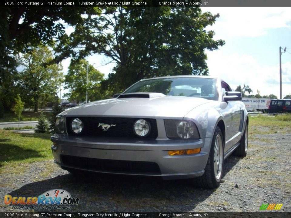 2006 Ford Mustang GT Premium Coupe Tungsten Grey Metallic / Light Graphite Photo #1
