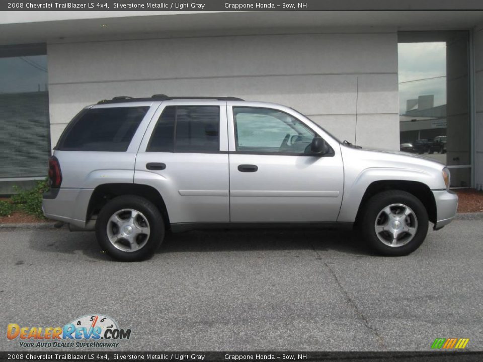 2008 Chevrolet TrailBlazer LS 4x4 Silverstone Metallic / Light Gray Photo #2