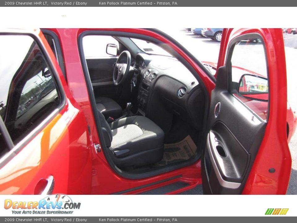 2009 Chevrolet HHR LT Victory Red / Ebony Photo #14