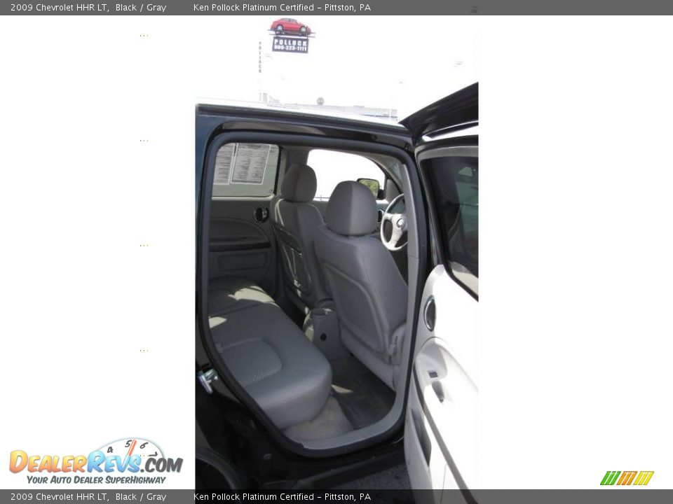 2009 Chevrolet HHR LT Black / Gray Photo #16