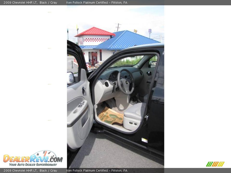 2009 Chevrolet HHR LT Black / Gray Photo #19
