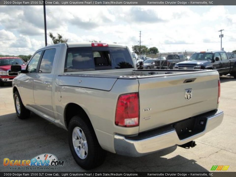 2009 Dodge Ram 1500 SLT Crew Cab Light Graystone Pearl / Dark Slate/Medium Graystone Photo #3