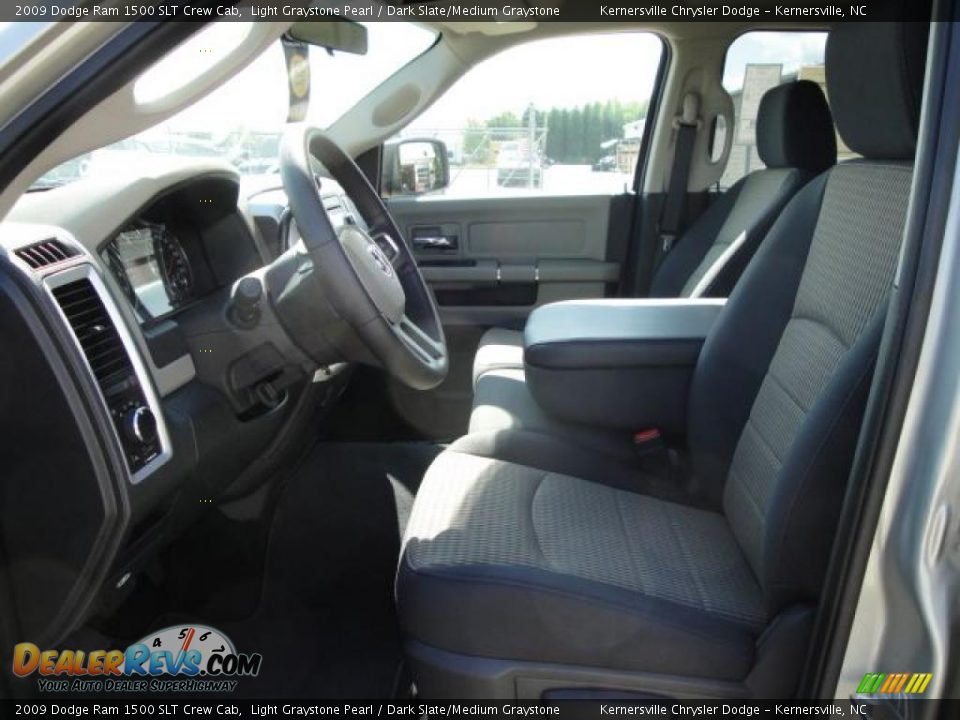 2009 Dodge Ram 1500 SLT Crew Cab Light Graystone Pearl / Dark Slate/Medium Graystone Photo #7