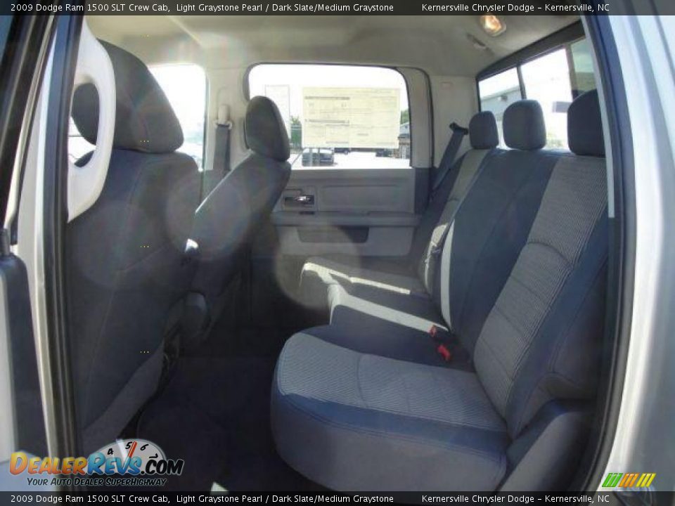 2009 Dodge Ram 1500 SLT Crew Cab Light Graystone Pearl / Dark Slate/Medium Graystone Photo #9