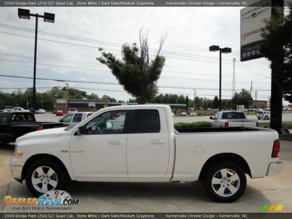 2009 Dodge Ram 1500 SLT Quad Cab Stone White / Dark Slate/Medium Graystone Photo #5