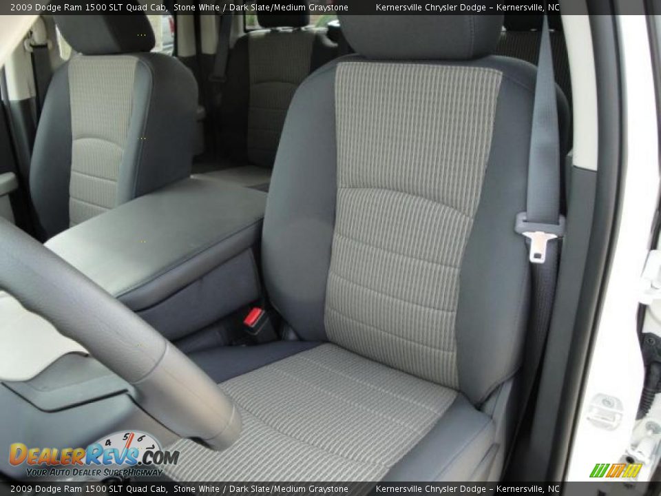 2009 Dodge Ram 1500 SLT Quad Cab Stone White / Dark Slate/Medium Graystone Photo #8