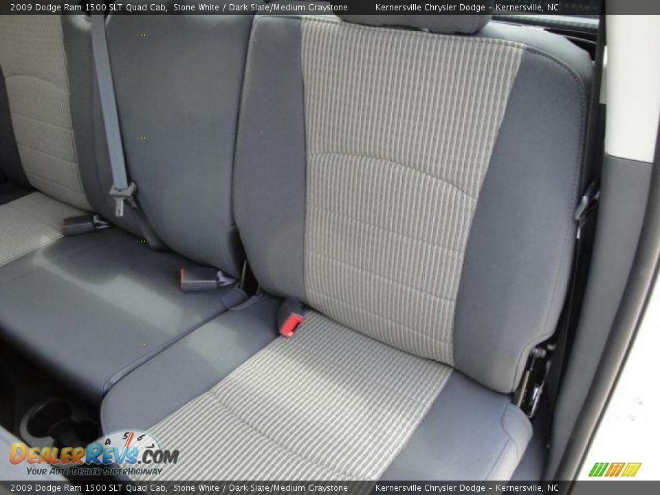 2009 Dodge Ram 1500 SLT Quad Cab Stone White / Dark Slate/Medium Graystone Photo #10