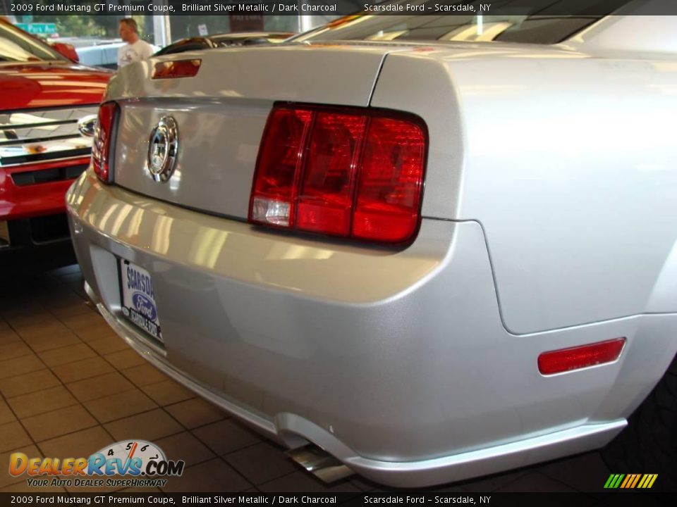 2009 Ford Mustang GT Premium Coupe Brilliant Silver Metallic / Dark Charcoal Photo #4