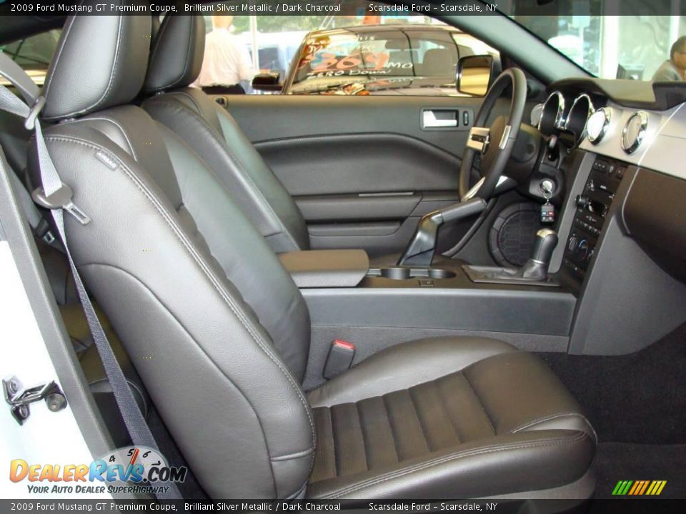 2009 Ford Mustang GT Premium Coupe Brilliant Silver Metallic / Dark Charcoal Photo #14