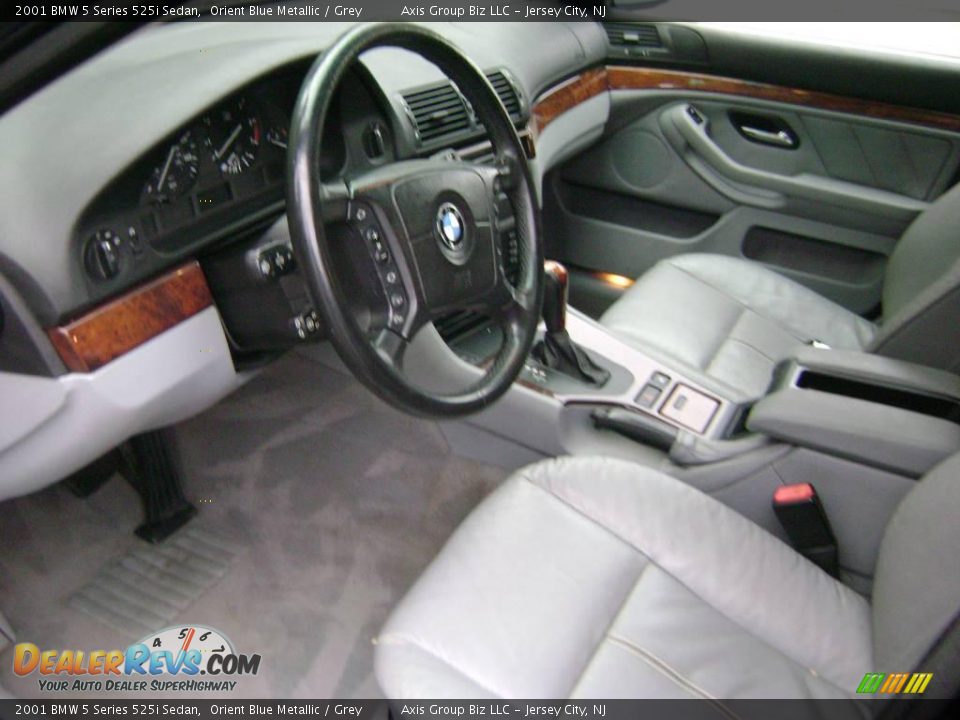 2001 BMW 5 Series 525i Sedan Orient Blue Metallic / Grey Photo #10