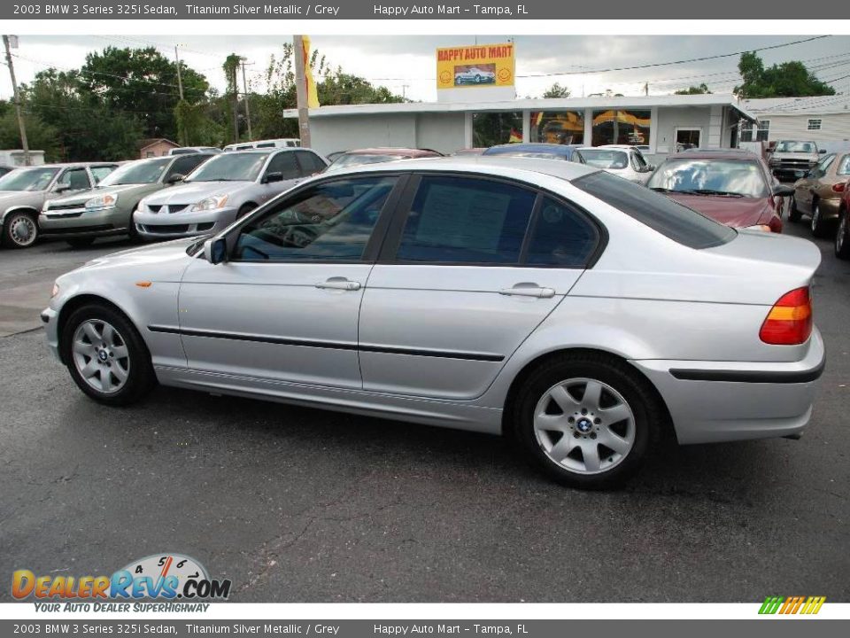 2003 BMW 3 Series 325i Sedan Titanium Silver Metallic / Grey Photo #3