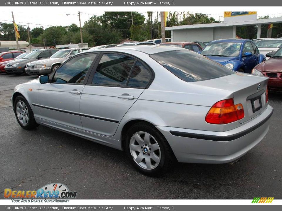 2003 BMW 3 Series 325i Sedan Titanium Silver Metallic / Grey Photo #8