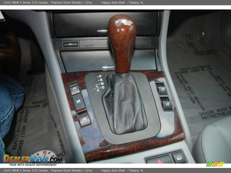 2003 BMW 3 Series 325i Sedan Titanium Silver Metallic / Grey Photo #24