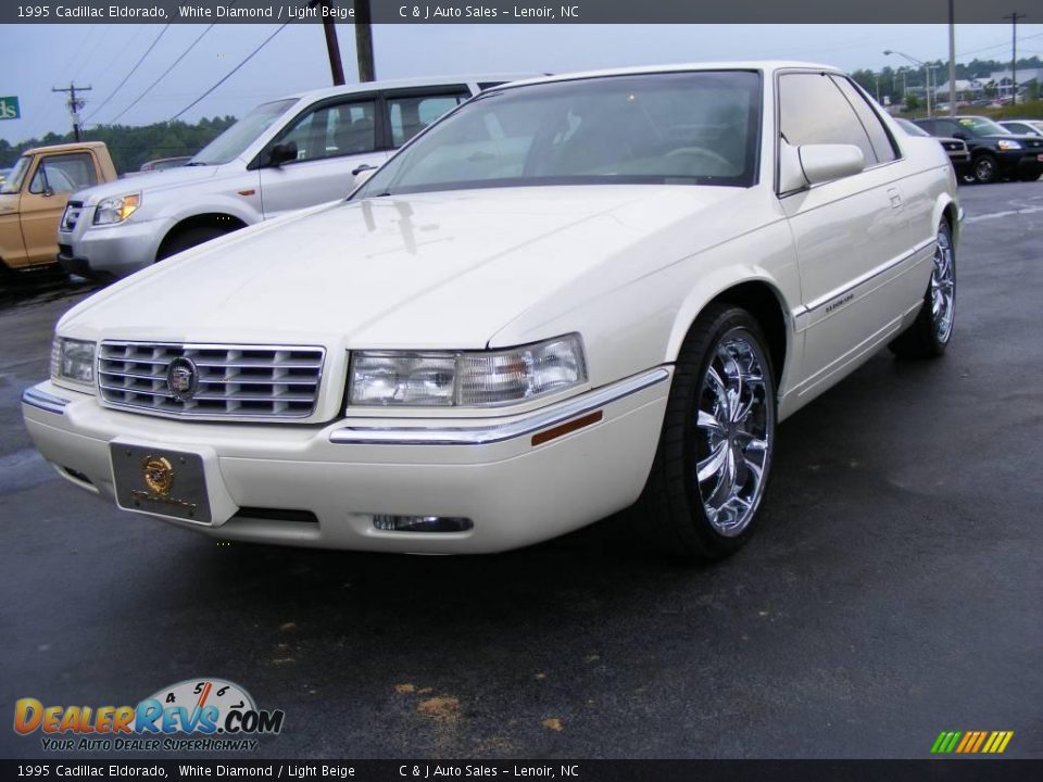 1995 Cadillac Eldorado White Diamond / Light Beige Photo #3