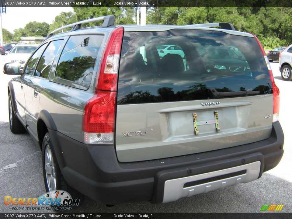 2007 Volvo XC70 AWD Willow Green Metallic / Taupe Photo #5