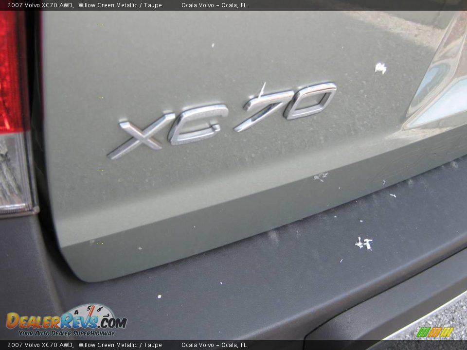 2007 Volvo XC70 AWD Willow Green Metallic / Taupe Photo #10
