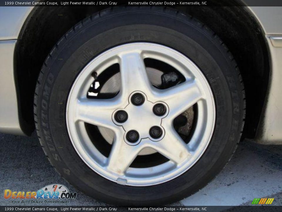 1999 Chevrolet Camaro Coupe Light Pewter Metallic / Dark Gray Photo #27