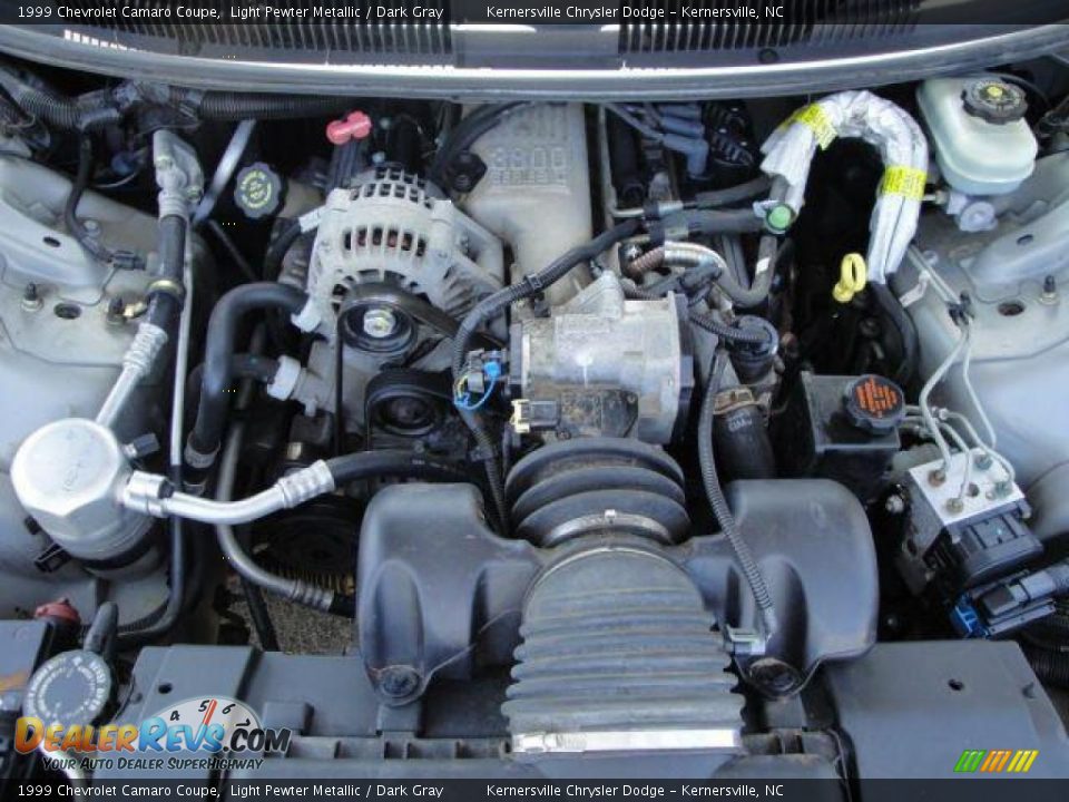 1999 Chevrolet Camaro Coupe Light Pewter Metallic / Dark Gray Photo #29